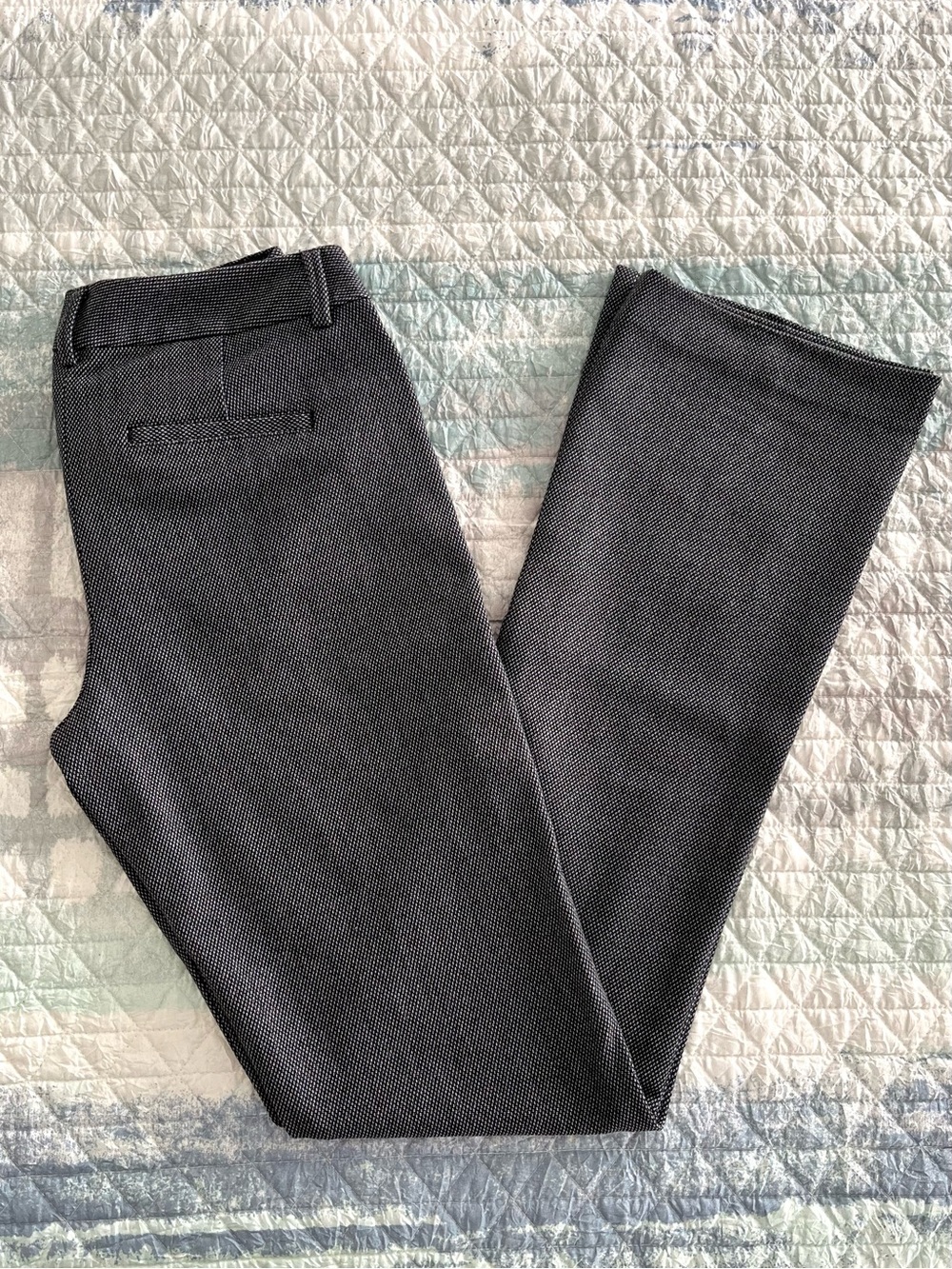EXPRESS Columnist Pants in Black Gray & Blue Micro Pattern 10057